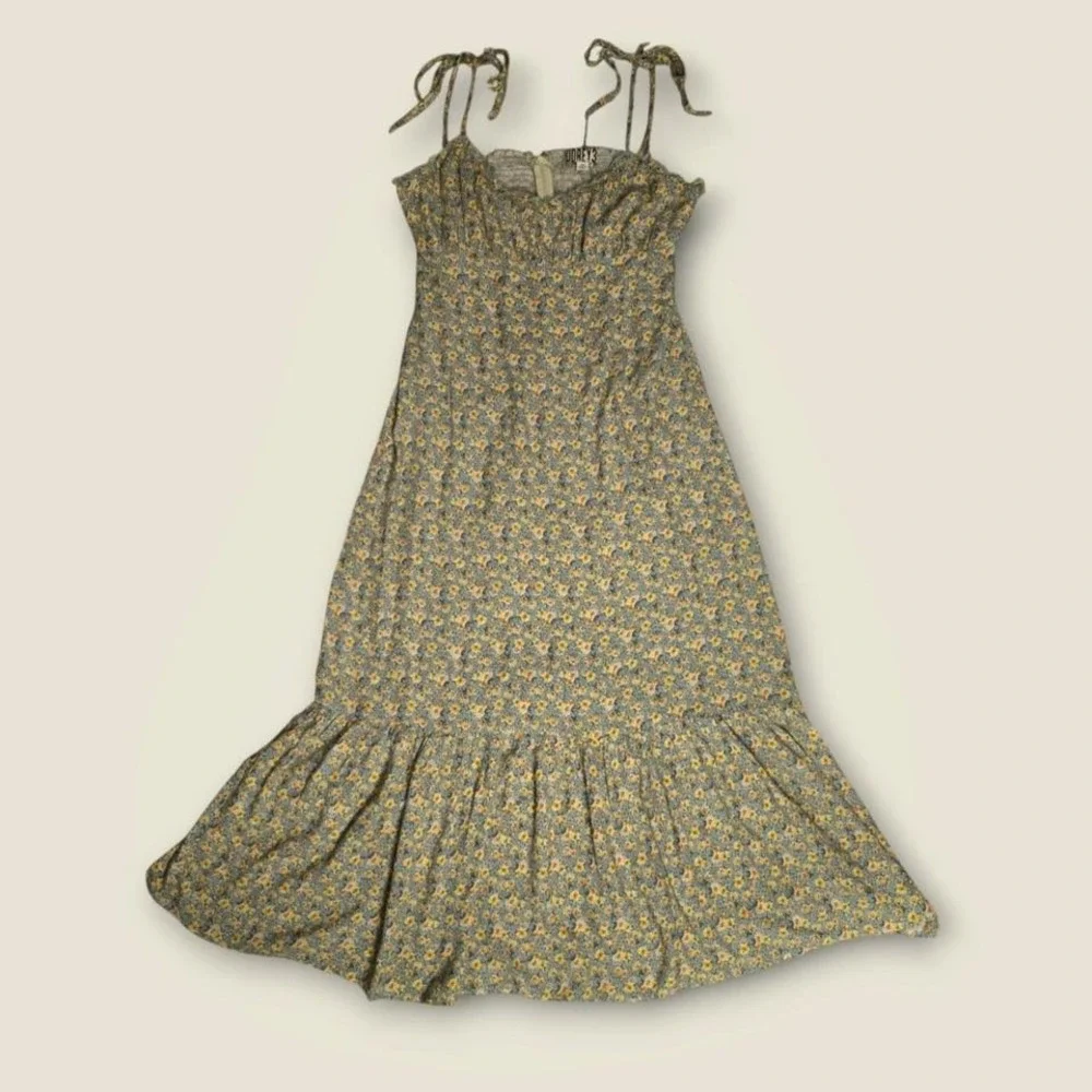 Audrey 3+1 green floral maxi dress with adjustable spaghetti straps, tie-up deta - Picture 4 of 8